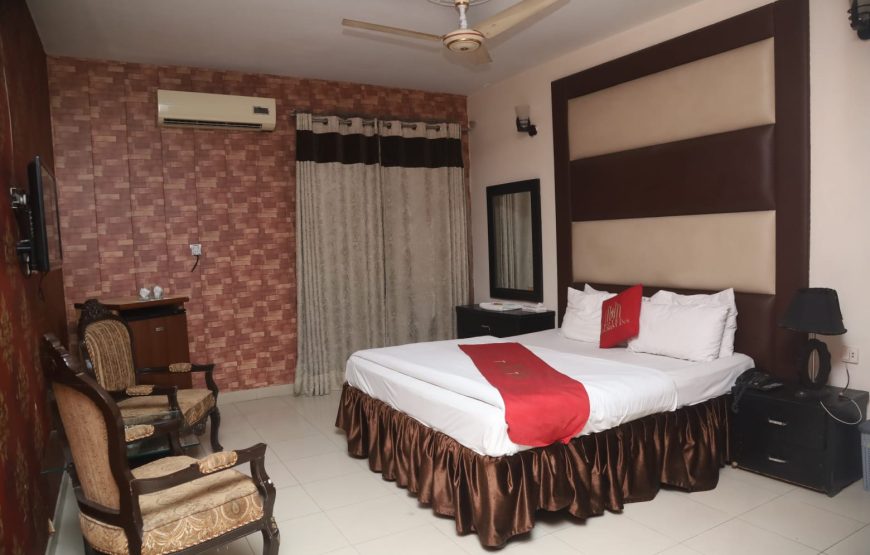 Hotel Tourist Inn (Lahore)