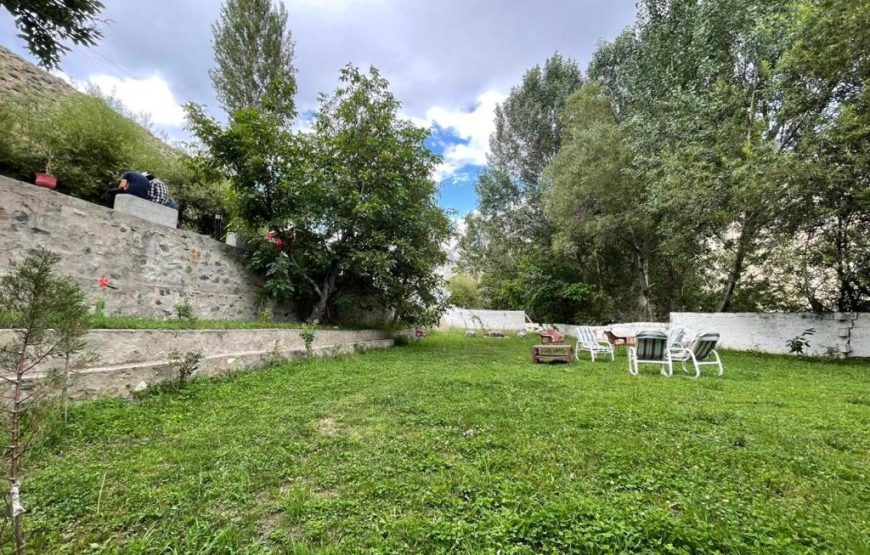 Mulberry Lodge (Astore)