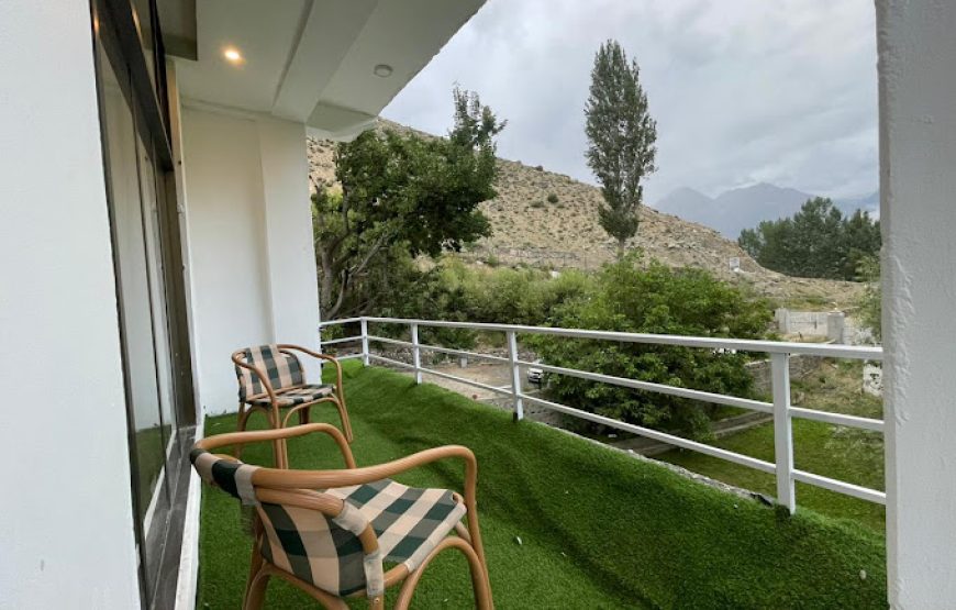 Mulberry Lodge (Astore)