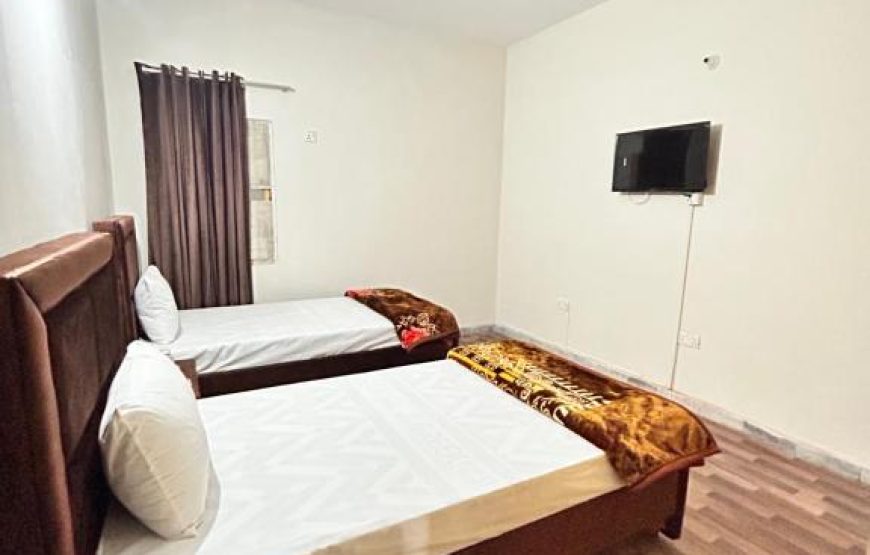 Eden Plus Executive Hotel (Lahore)