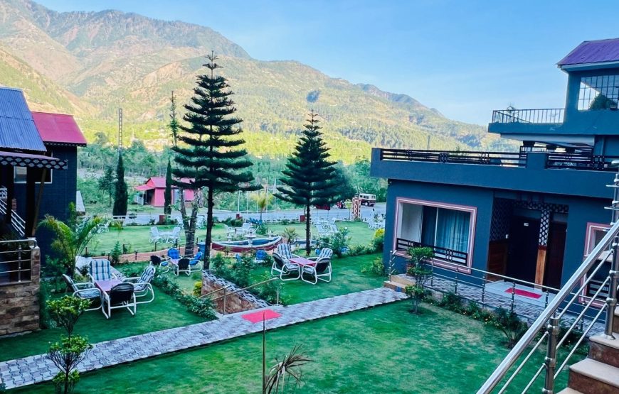 Hotel Pine Track (Balakot)