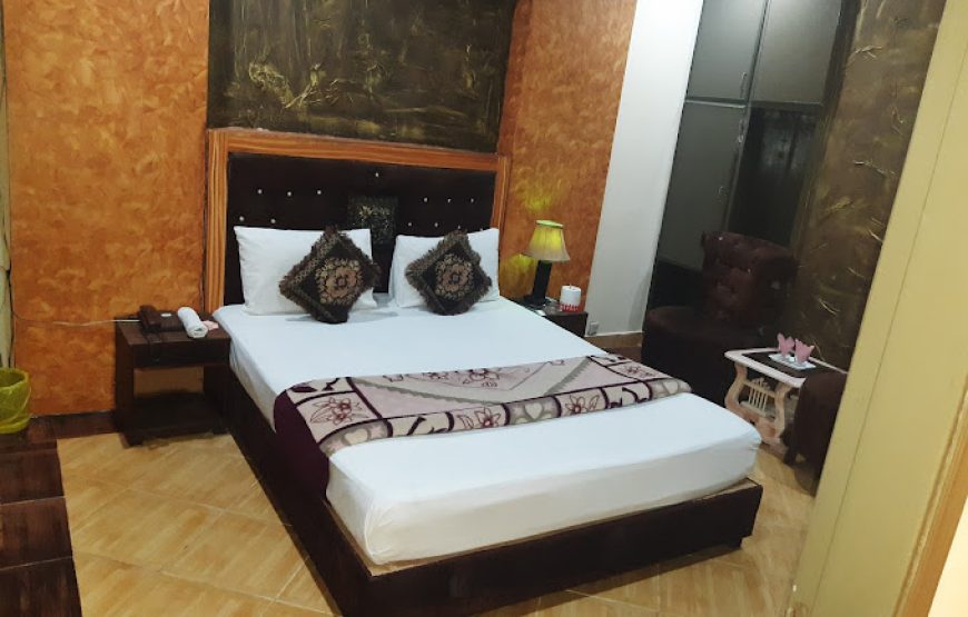 Safari Hotel (Lahore)