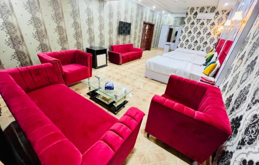 Hotel Serena Palace (Multan)