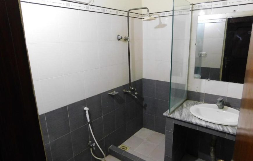 Hotel Tourist Inn (Lahore)