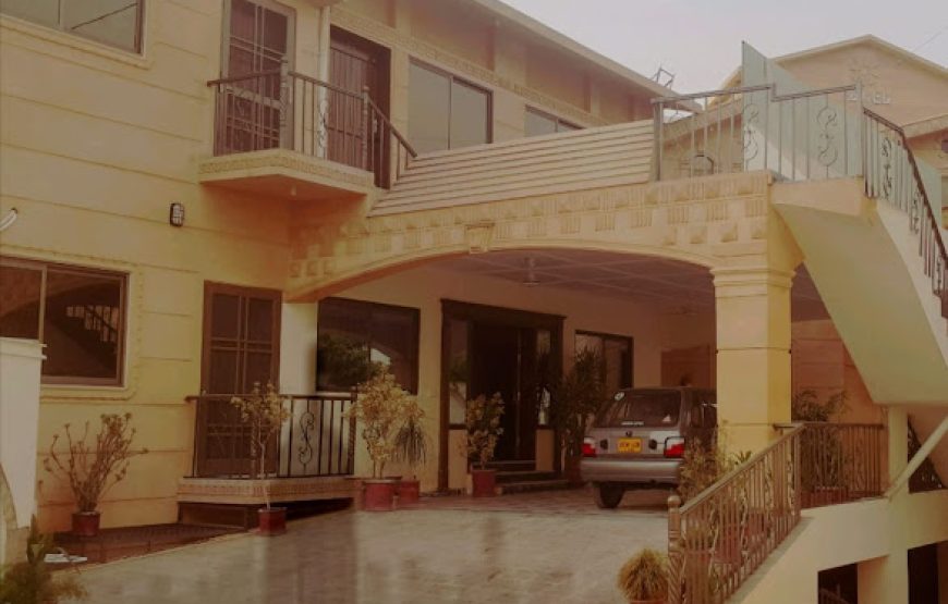 Luxury Palace Guest House (Peshawar)