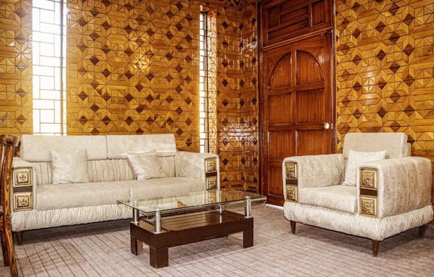 Emerald Mansion Guest House (Quetta)