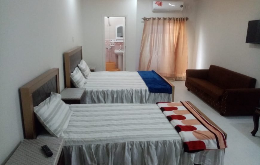 Al Sadiq Hotel, Sahiwal