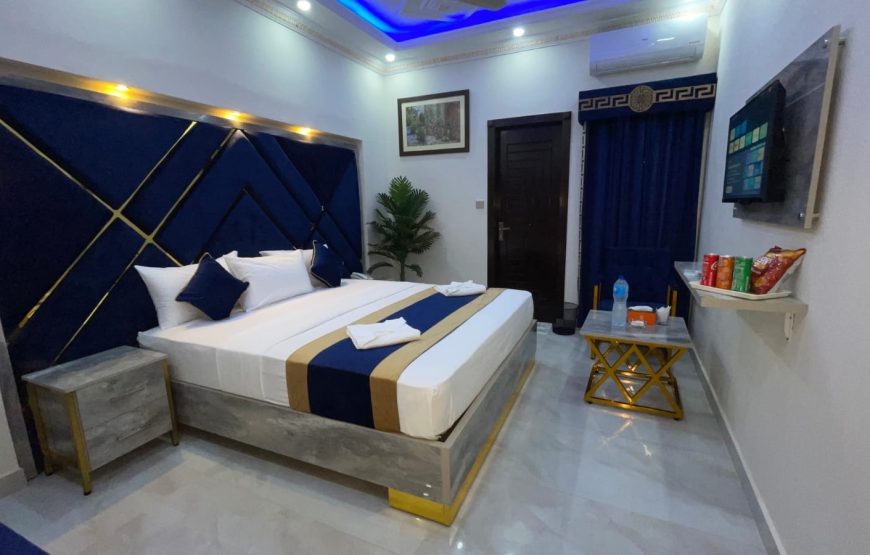 Hotel Crown (Lahore)