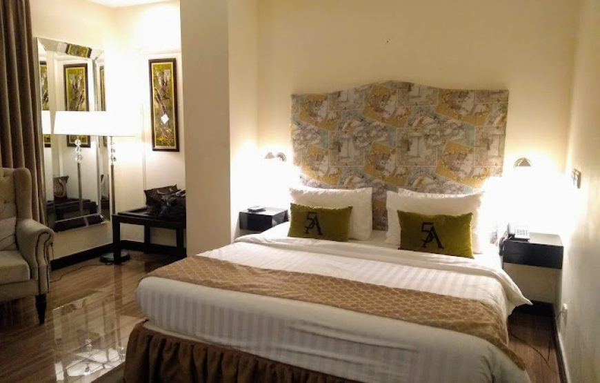 5th Avenue Hotel Royaute Luxury, Bahawalpur