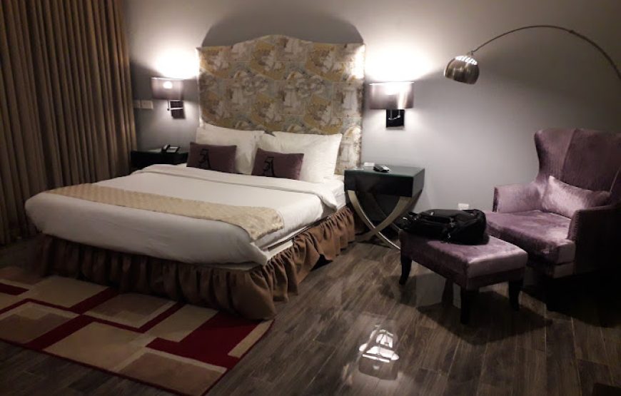 5th Avenue Hotel Royaute Luxury, Bahawalpur