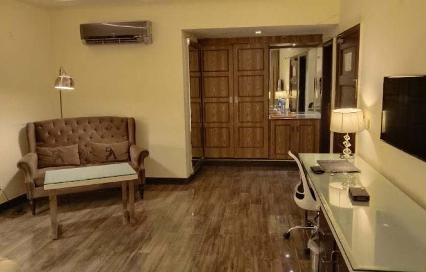 5th Avenue Hotel Royaute Luxury, Bahawalpur