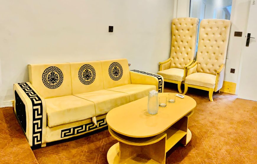 Grand City Hotel (Peshawar)