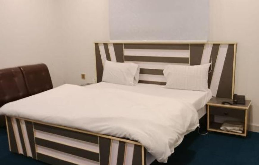 Hotel Royal Sweet (Lahore)