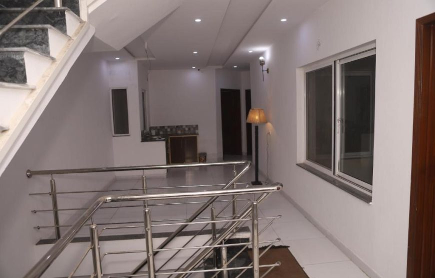 Hotel Royal Comfort (Lahore)