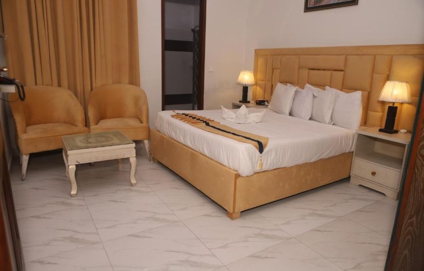 Hotel Royal Comfort (Lahore)