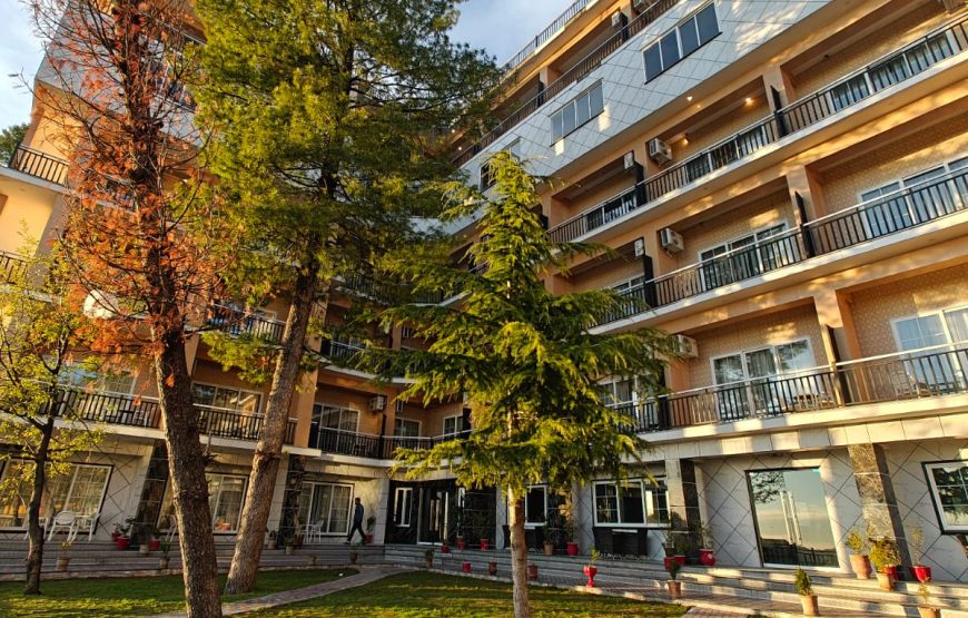 Elites Regency Hotel (Nathia Gali)