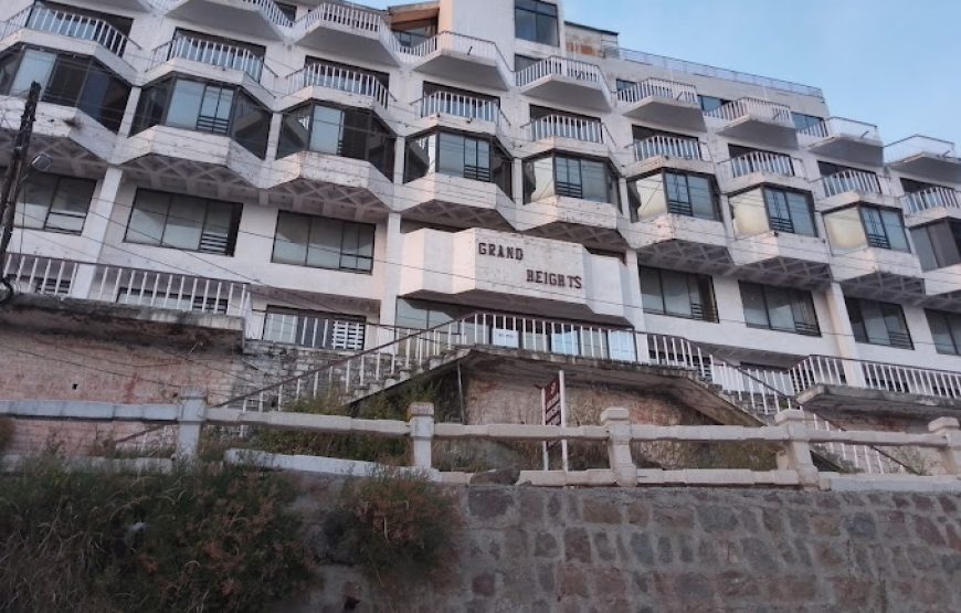 Grand Heights Hotel, Murree