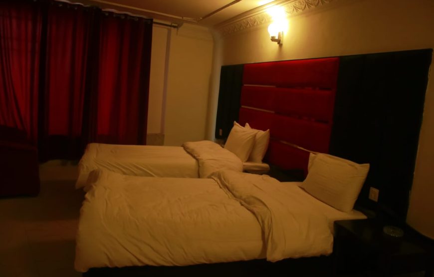 Grand Heights Hotel, Murree