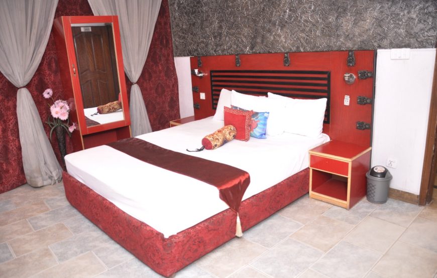 Hotel Royal Suites (Lahore)