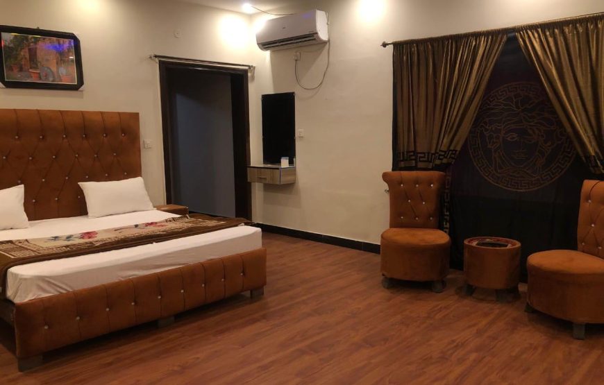 Defence Mark Hotel (Lahore)