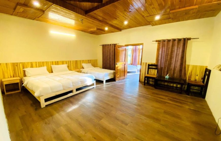 Manasau Resort (Karimabad)