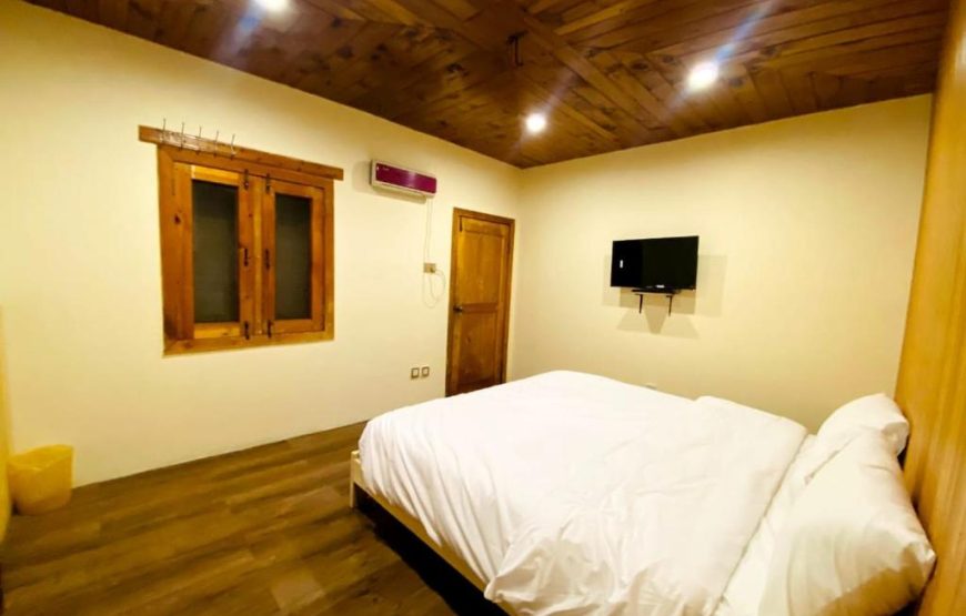 Manasau Resort (Karimabad)