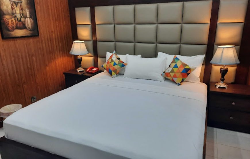 Royal Motel Executive (Islamabad)