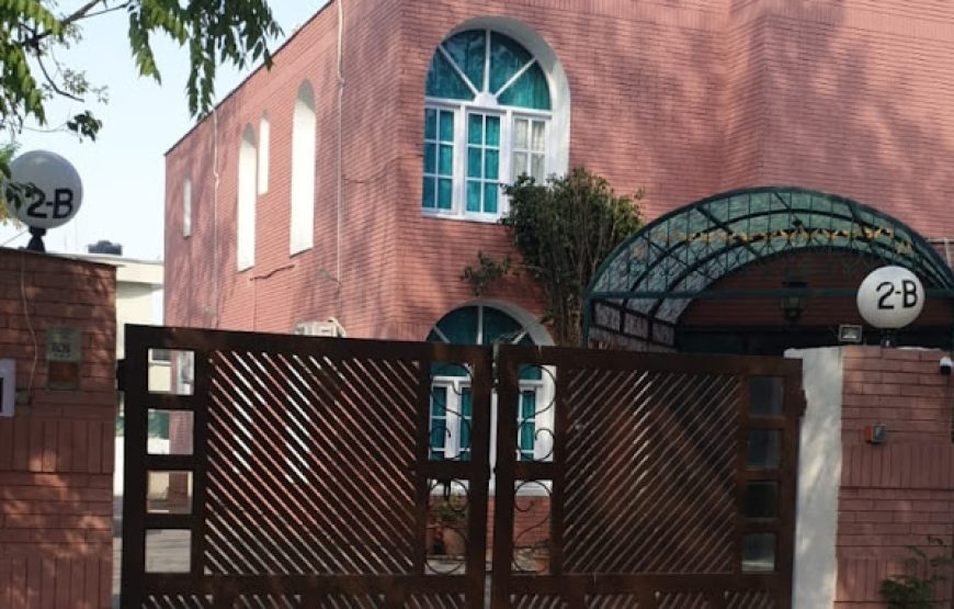 Royal Motel Executive (Islamabad)