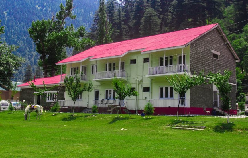 Valley Tracker Hotel (Keran)