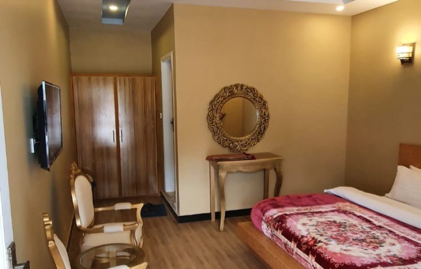 Executive Master Bed