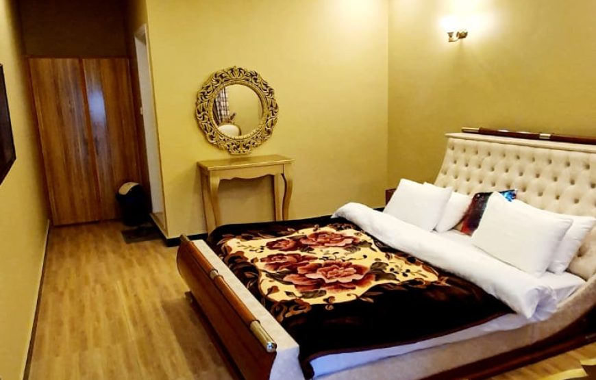 Executive Master Bed