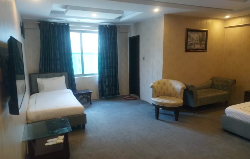 Al Hafiz Resort ( Naran)