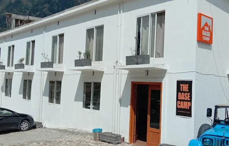 The Base Camp (Naran)