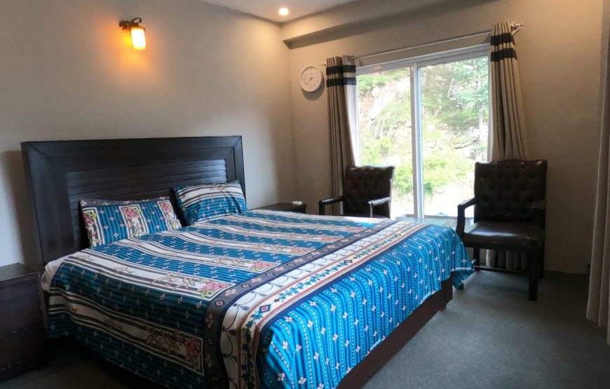 The Base Camp (Naran)