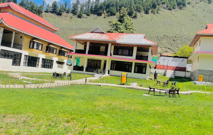 Pine Park Hotel (Naran)