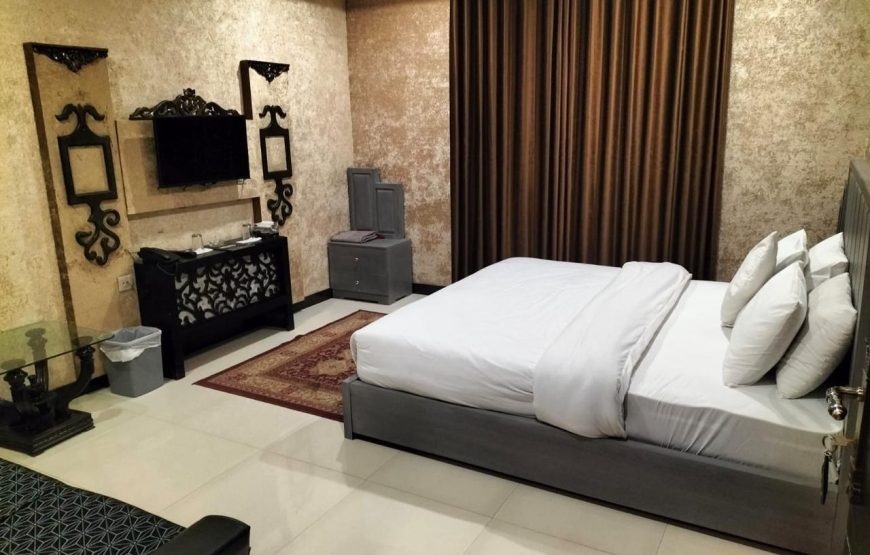 Rock Wood Resort (Naran)