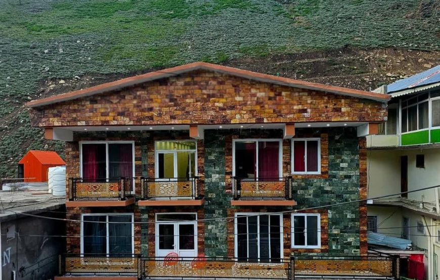 Rozhok Hotel (Naran)