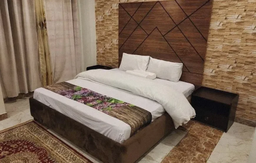 Hotel Silver Oaks (Naran)