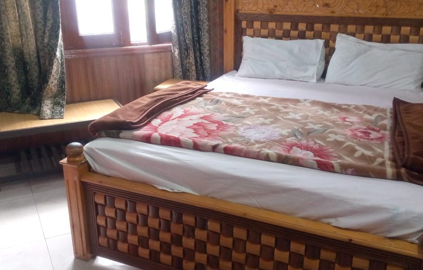 Snow Land Hotel (Naran)