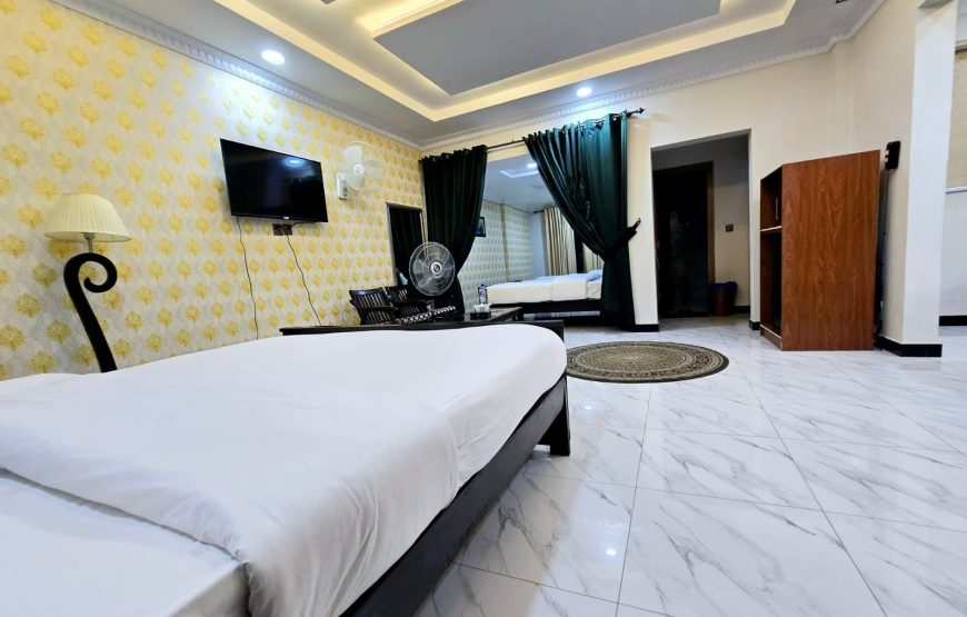 Grand Taj Hotel Murree